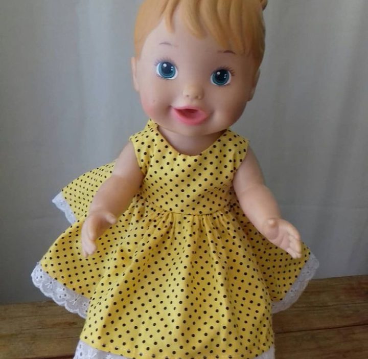 Vestido de crochê para boneca baby alive 