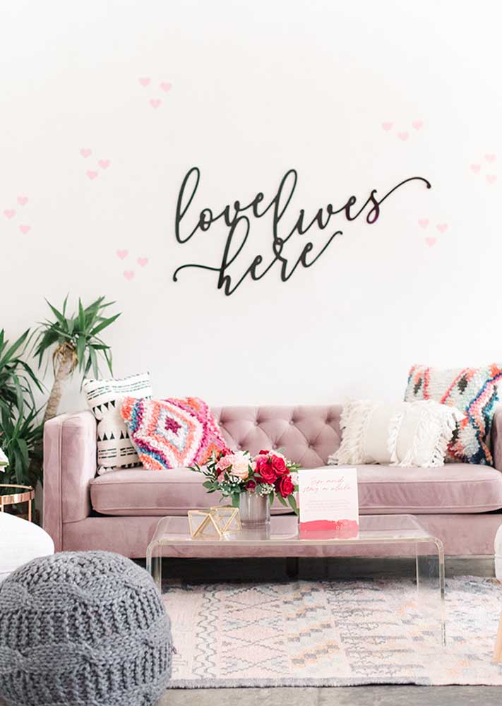 Sofás rosa: inspire-se em ideias e fotos incríveis de decoração