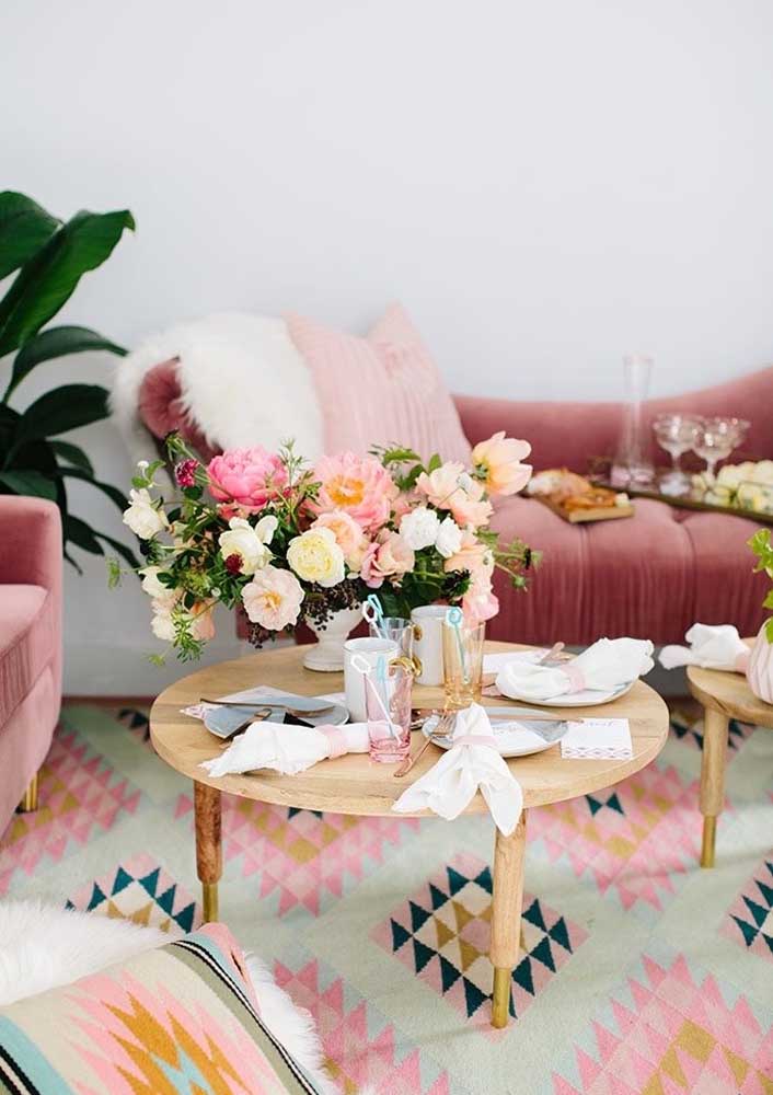 Sofás rosa: inspire-se em ideias e fotos incríveis de decoração