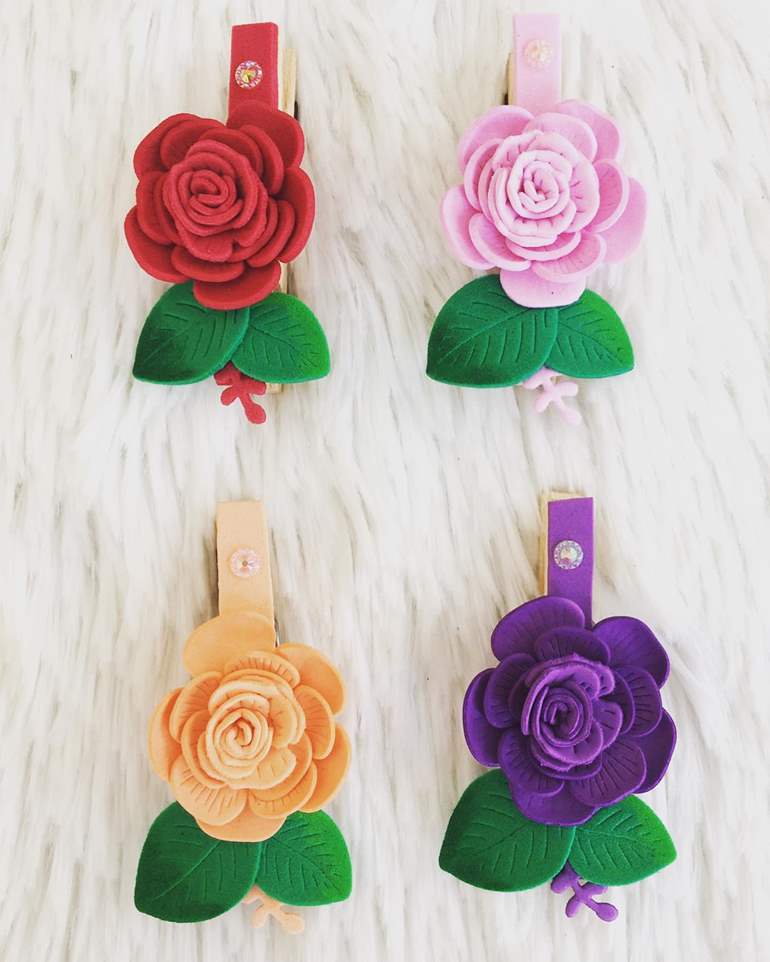 Moldes de flores para imprimir Com este pacote de moldes para artesanato, você encontra vários modelos de flores com 4 a 8 pétalas. São modelos fáceis de recortar e colar para fazer lindos arranjos e decorar a casa.