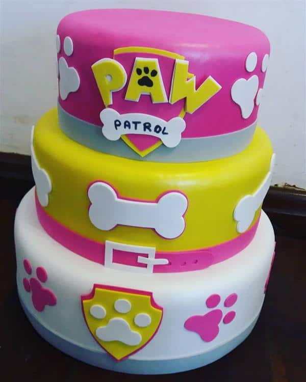 Bolos da Patrulha Canina: 40 ideias criativas para decorar a festa infantil