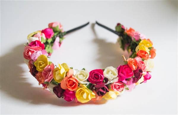 Tiareiras de flores delicadas: inspire-se em 15 modelos criativos para fazer em casa