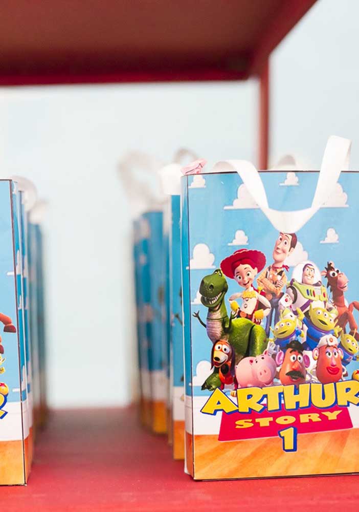 Festa Toy Story em casa: organize com criatividade e alegria