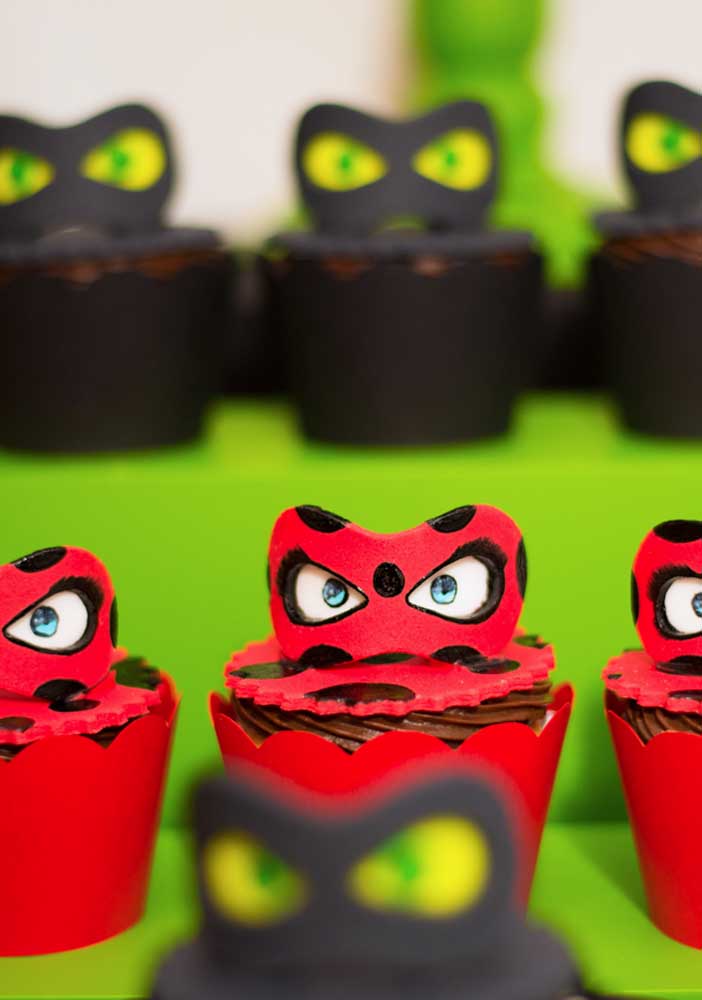 Aguce a imaginação das crianças com ideias criativas de festa temática da Ladybug