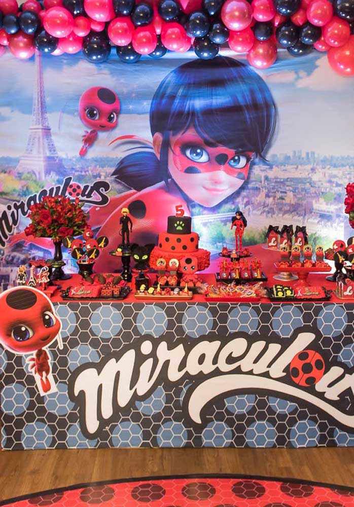 Aguce a imaginação das crianças com ideias criativas de festa temática da Ladybug