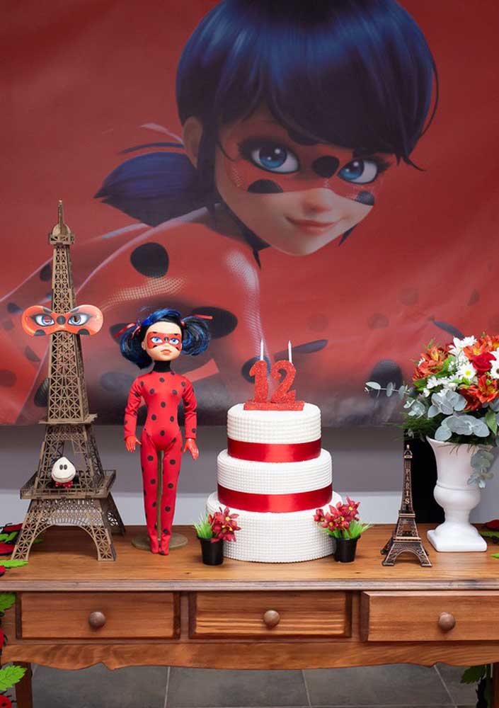 Aguce a imaginação das crianças com ideias criativas de festa temática da Ladybug