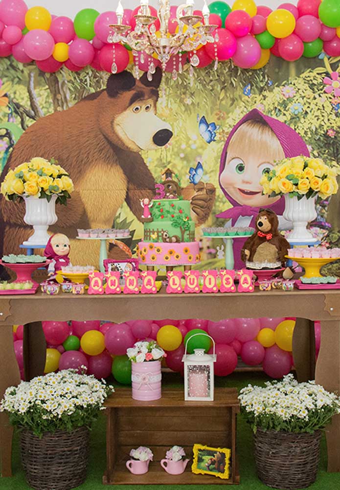 Festa Infantil com Personagens de Masha e o Urso