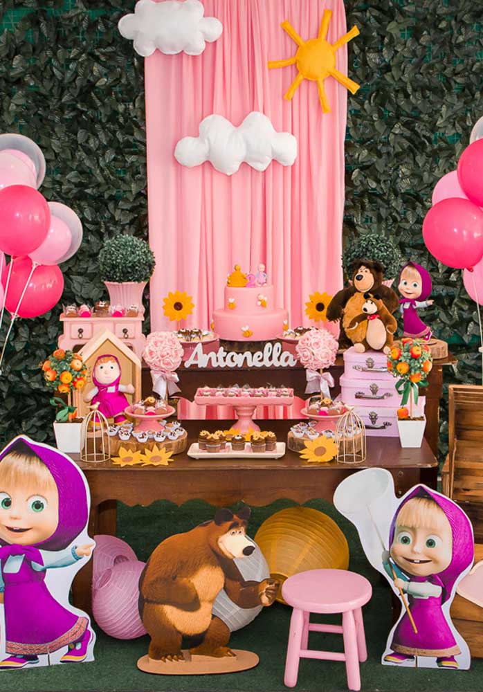 Festa Infantil com Personagens de Masha e o Urso