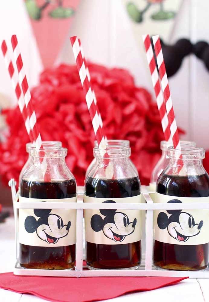 Inspire-se com ideias criativas para decorar a festa temática do Mickey dos seus filhos