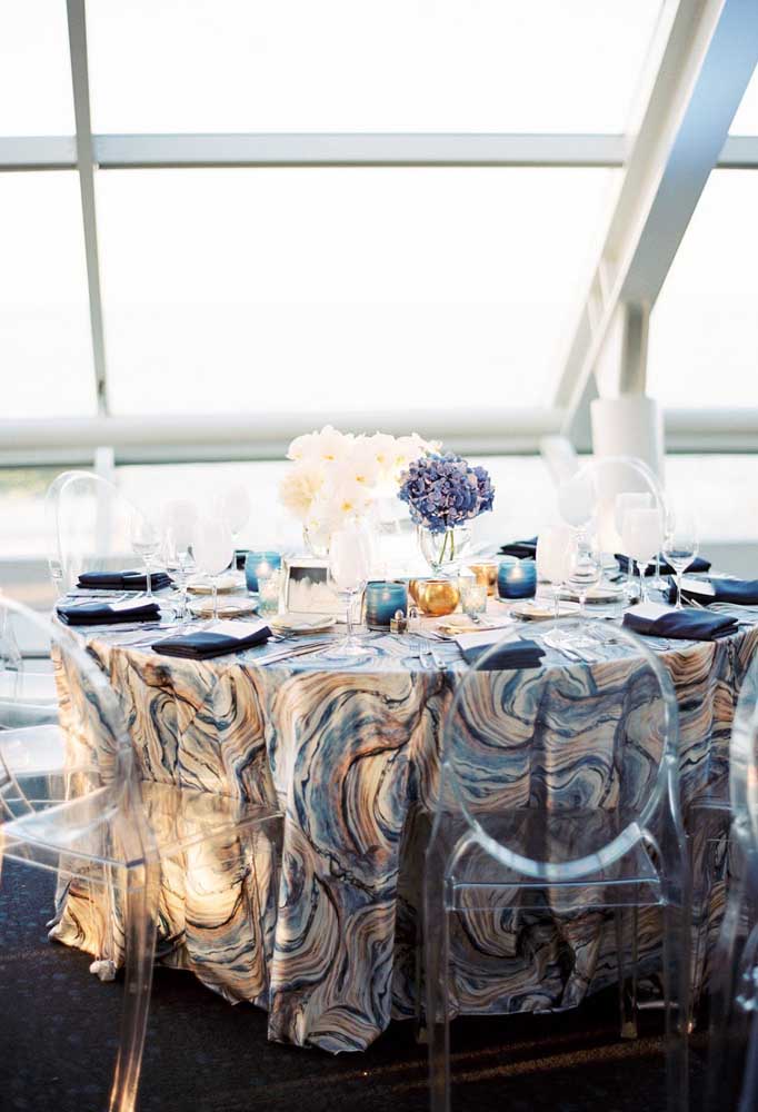 Casamento azul: Combine tons de azul com decoração romântica e criativa