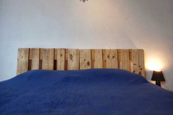 Dê nova vida às cabeceiras de pallets com 60 ideias criativas e inspiradoras