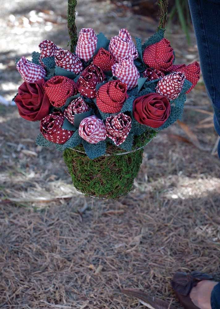 Aprenda a Fazer Flores de Tecido Lindas e Fáceis