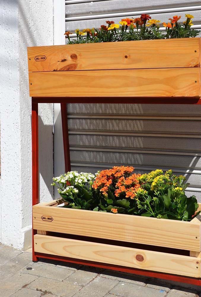 52 ideias criativas para fazer floreiras de pallet