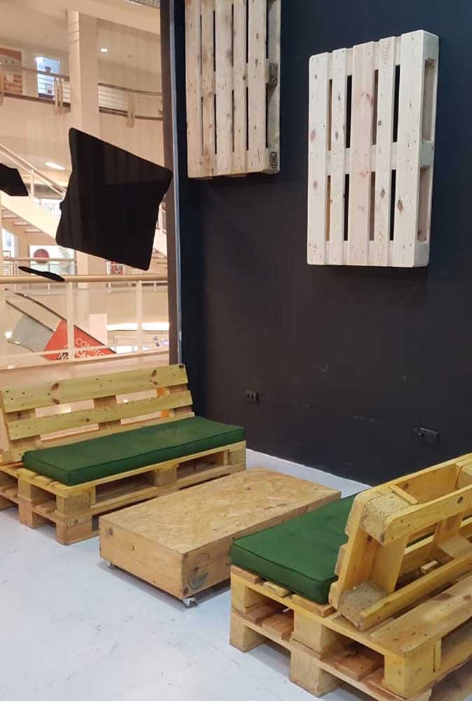 Artesanato em banco de pallet: inspirações criativas passo a passo