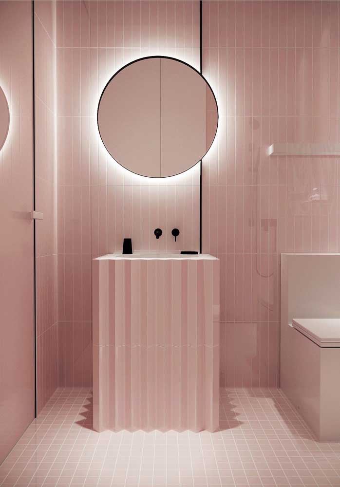 Decore seu banheiro com 60 ideias inspiradoras em rosa