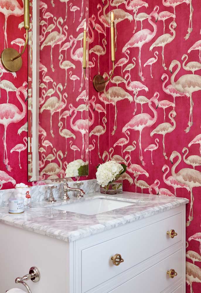 Decore seu banheiro com 60 ideias inspiradoras em rosa