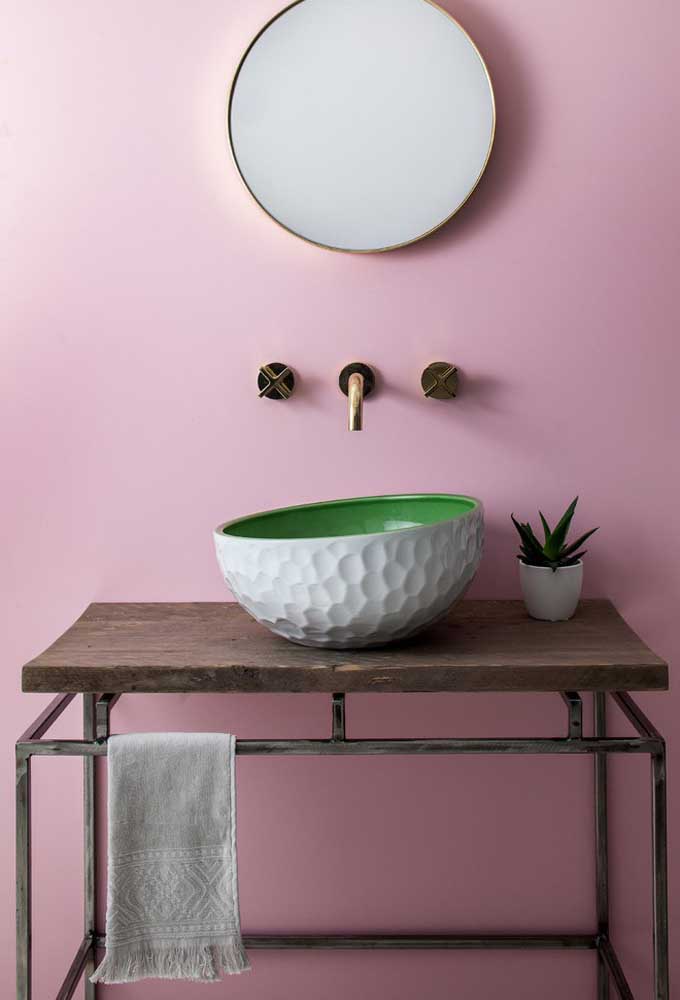 Decore seu banheiro com 60 ideias inspiradoras em rosa