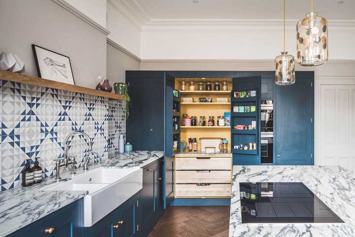 Inspire-se com 60 ideias criativas de azulejos para sua cozinha