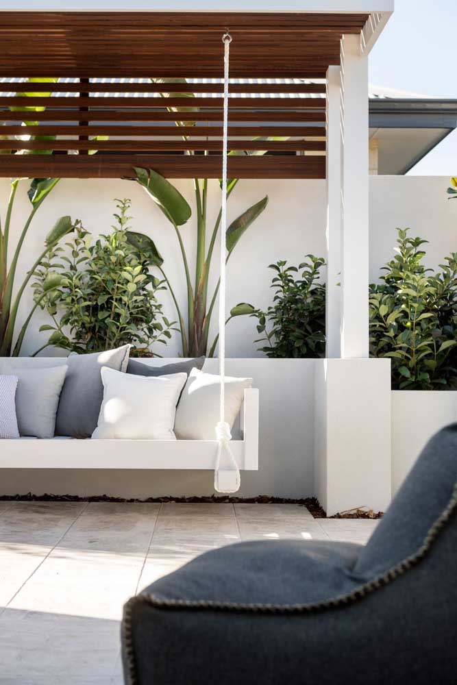 Inspire-se com 60 ideias criativas para fazer seu jardim caseiro lindo e aconchegante