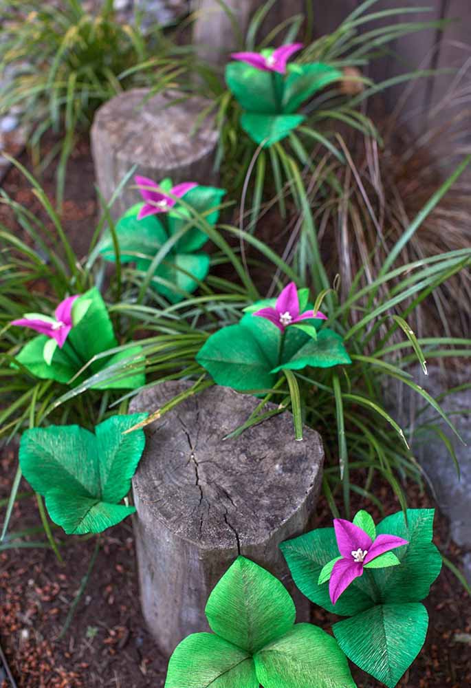 Flores de papel delicadas: aprenda o passo a passo com dicas para criar lindos buquês handmade