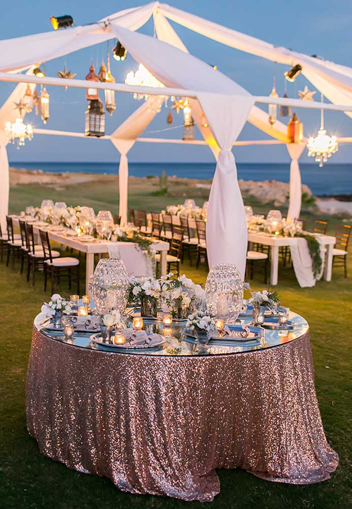 Casamento na areia: ideias e fotos para uma decoração inesquecível