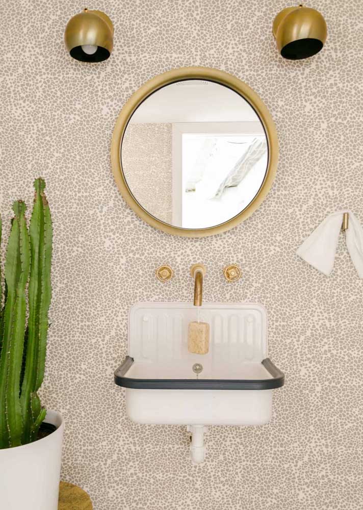 Transforme seu lavabo com papéis de parede elegantes