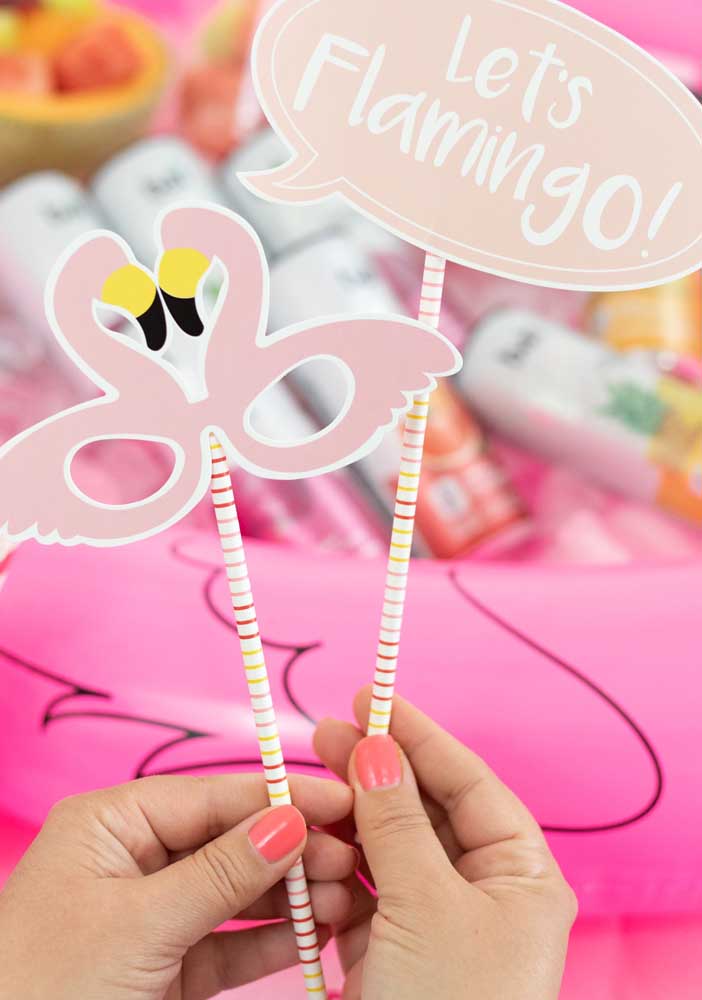 Inspire-se com 60 ideias criativas para uma festa Flamingo incrível